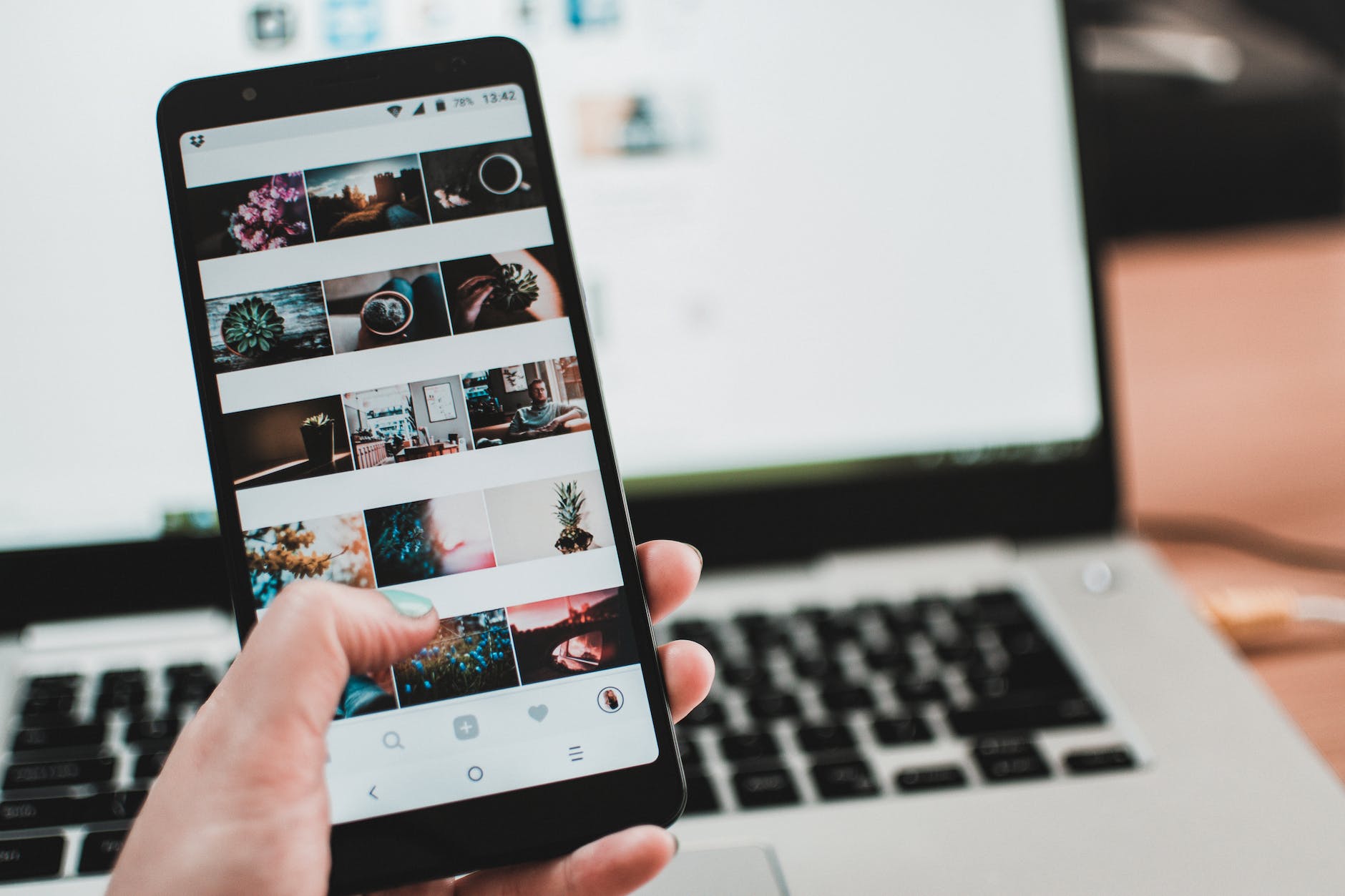 Virtual Assistant Managing a Social Media account